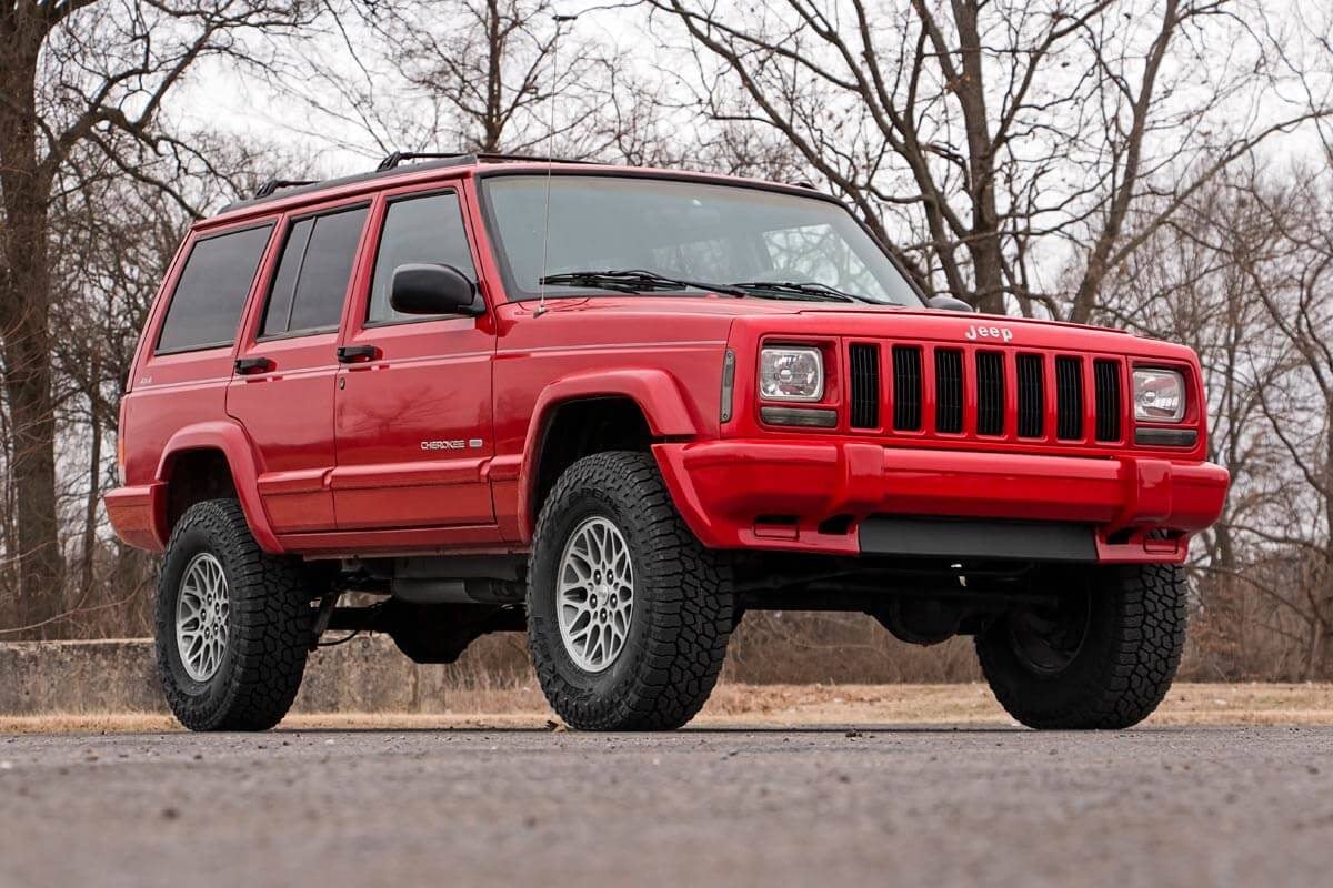 Jeep Cherokee Suspension Lift Kit - Rough Country - 3 Inch Lift Kit | SII | RR AAL | M1 - '85-'01